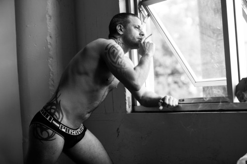 bradrioux: Official photo  copyright 2015 by brad Rioux  Escorting in Montreal and I am travel Www.b