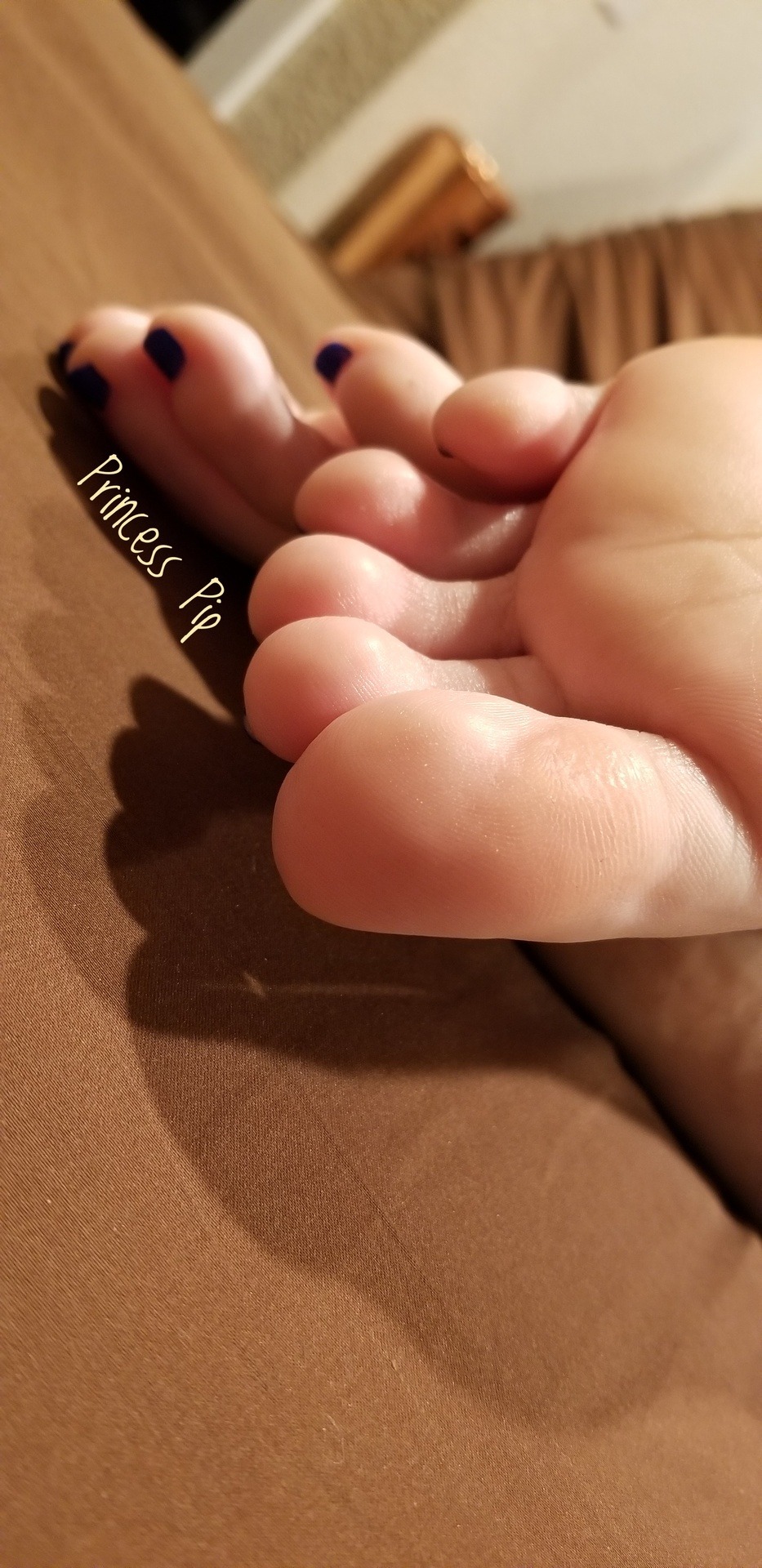 princesspipsperfect10:  Some close ups for ya   If I could have them stinky, sweaty