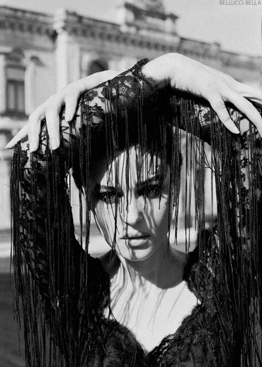 bellucci-bella:Monica Bellucci by Ferdinando Scianna, 1997