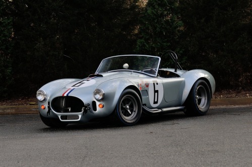 hotrodzandpinups:  For reals peeps orig 427 race 