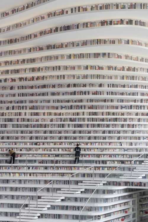 boredpanda:China Opens World’s Coolest Library With 1.2 Million Books, And Its Interior Will Take Yo