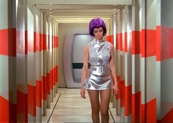 littlebunnysunshine:  UFO - Gabrielle Drake