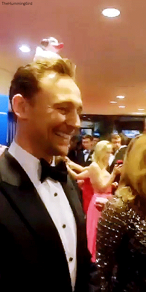 Tom Hiddleston entertaining everyone with a Princess Leia Rubber Duck at the White House Corresponde