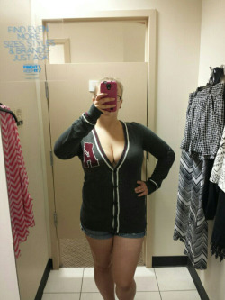pisslovergirl:  I got this sexy cardigan