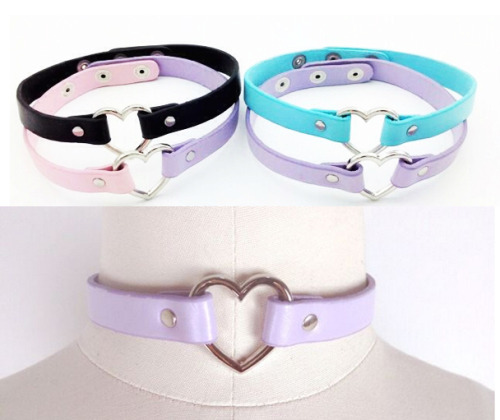 mostkawaiiclothes: Punk Love Heart Choker