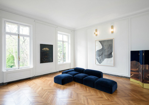 Paris apartment designed by Desjeux Delaye ph: Nicolas Anetson