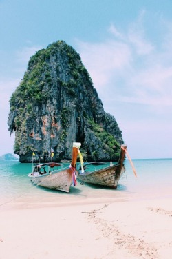 wolverxne:  Railay Beach - Thailand | by: { llewellyn } 