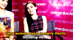 blakesoctavia-blog:  ENDLESS LIST OF FLAWLESS PEOPLES ↳ Zoey Deutch &ldquo;In