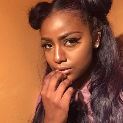 justineskye:  sad bbgurl 