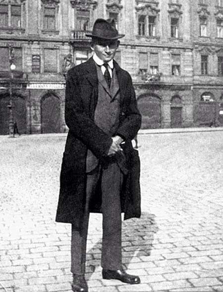 kafkaesquefranz: Today is a special day, therefore, smiling Kafkas! :) Happy birthday to this man! T