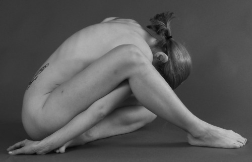 I continue to get new followers! Very flattering but I have only about 40 more images to reblog, not