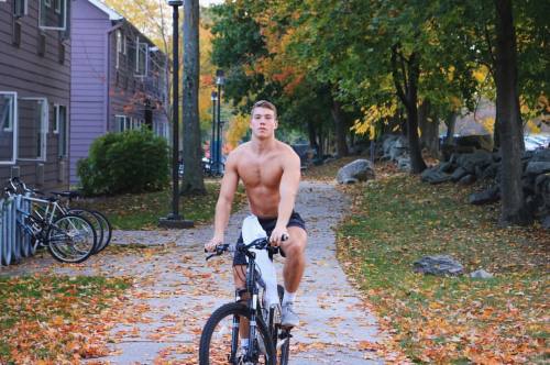 derekbinsack:  What fall in America is really like