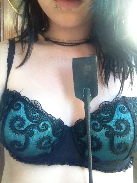 ivorythesubmissive:  I’m incredibly sorry, the gif thing didn’t end up working