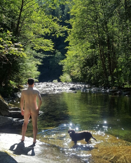 My dog doesn’t need clothes so why should I wear them when we out enjoying nature?