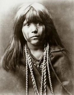  Edward Sheriff Curtis     Mosa, Young Girl of the Mojave Nation, CA     1903 