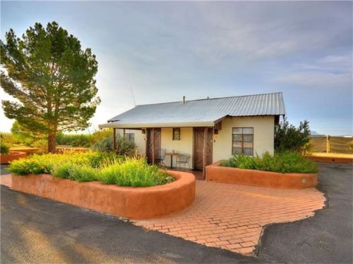 househunting:$678,000/town + compound thingOther, TXbuilt in 1940