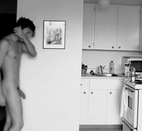 abeautifulindiscretion:Kitchen Patroling