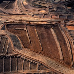 mpdrolet:  Ray Arizona 4, 1989 from The Mining ProjectDavid Maisel