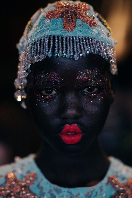 continentcreative: Adut Akech Bior backstage at Romance Was Born by @adamkatzsinding