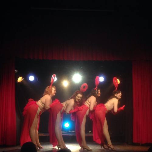 <p>Check out these babes! @femmediagrams #kittynightsTO #babes #toronto #burlesque  (at Revival Bar)</p>