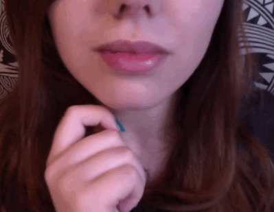 clevercurves:  I get a hell of a lot of asks/comments about my lips, so why not do