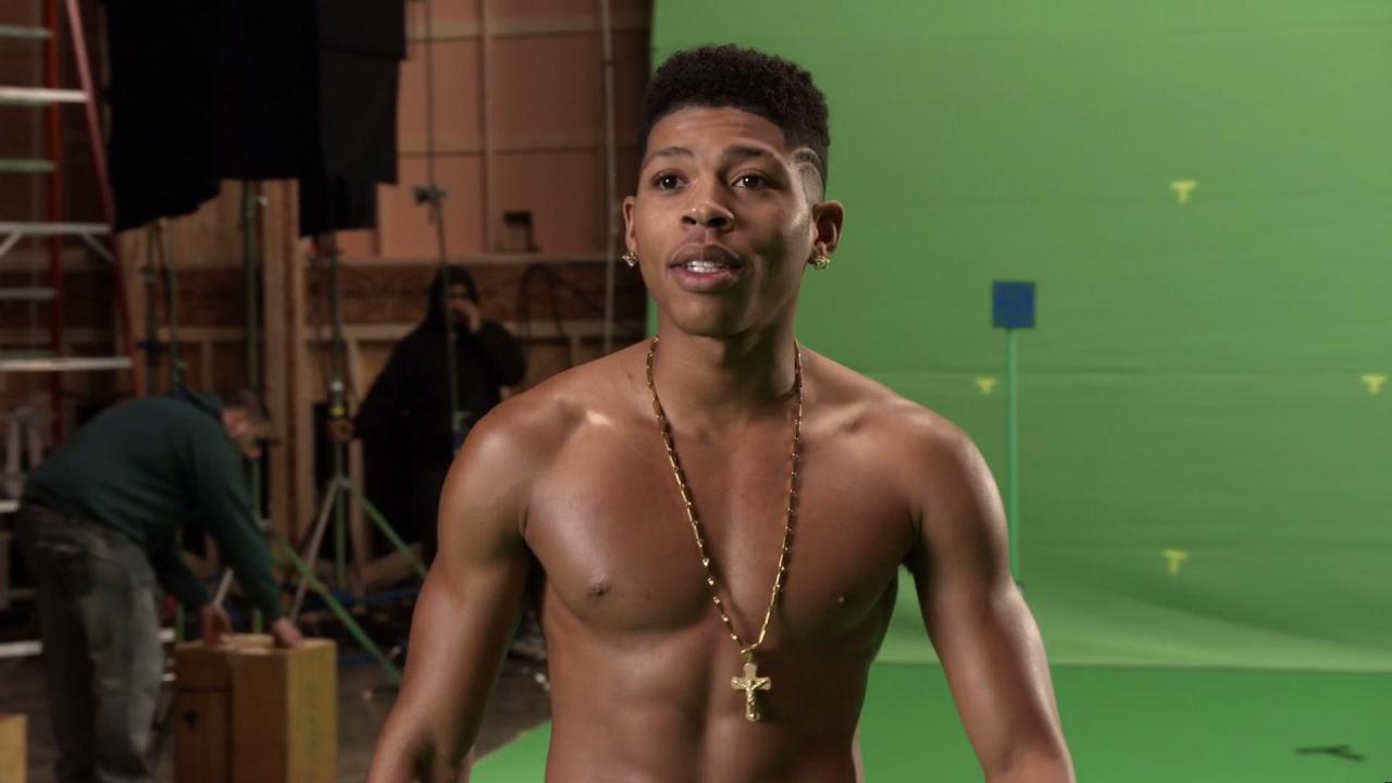 male-celebs-naked:  Bryshere Gray 2See more here