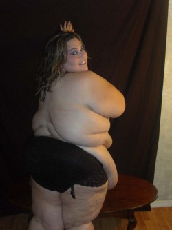 ssbbwsunni:  Follow the blog of SSBBW Sunny,