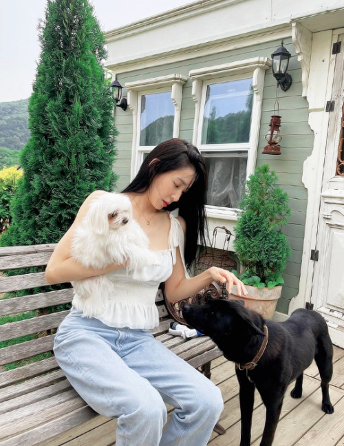 tiffanyyoungofficial : emotionally supported weekend 