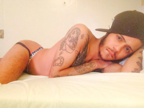 daddylongdickinu:  uncutYoungHUNGsTud ‼️ 👉👉TheNewBreed69👈👈   🔝REBLOGG….. REBLOGG….. 🔥🔥🔥🔥🔥🔥🔥  🔺KIK - UHHUHWAHEVAH 🔺