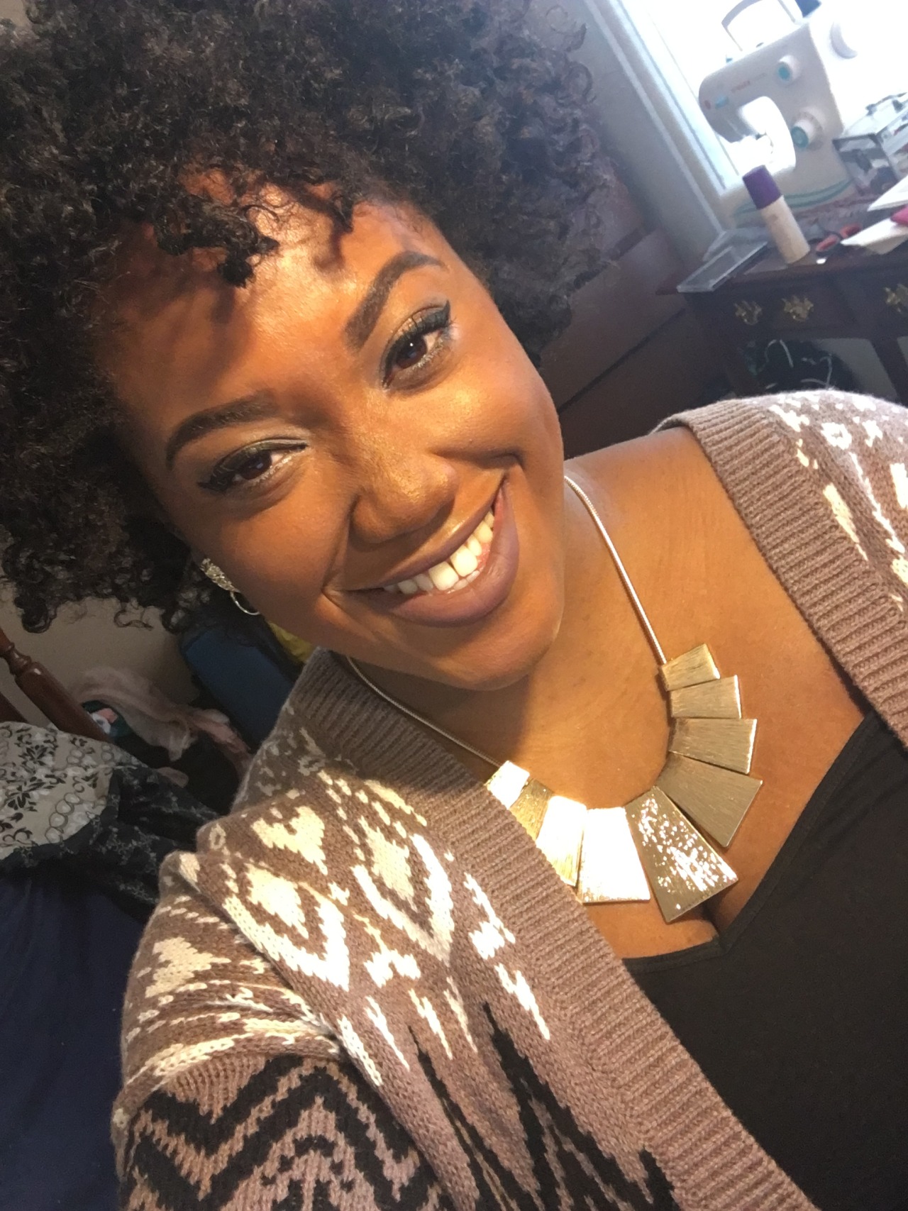 convolutedperceptions:  Y'all I’m really learning how to beat my face lol.   ✨✨✨