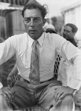 catsandjammer: Buster Keaton in Spain during the summer of 1930