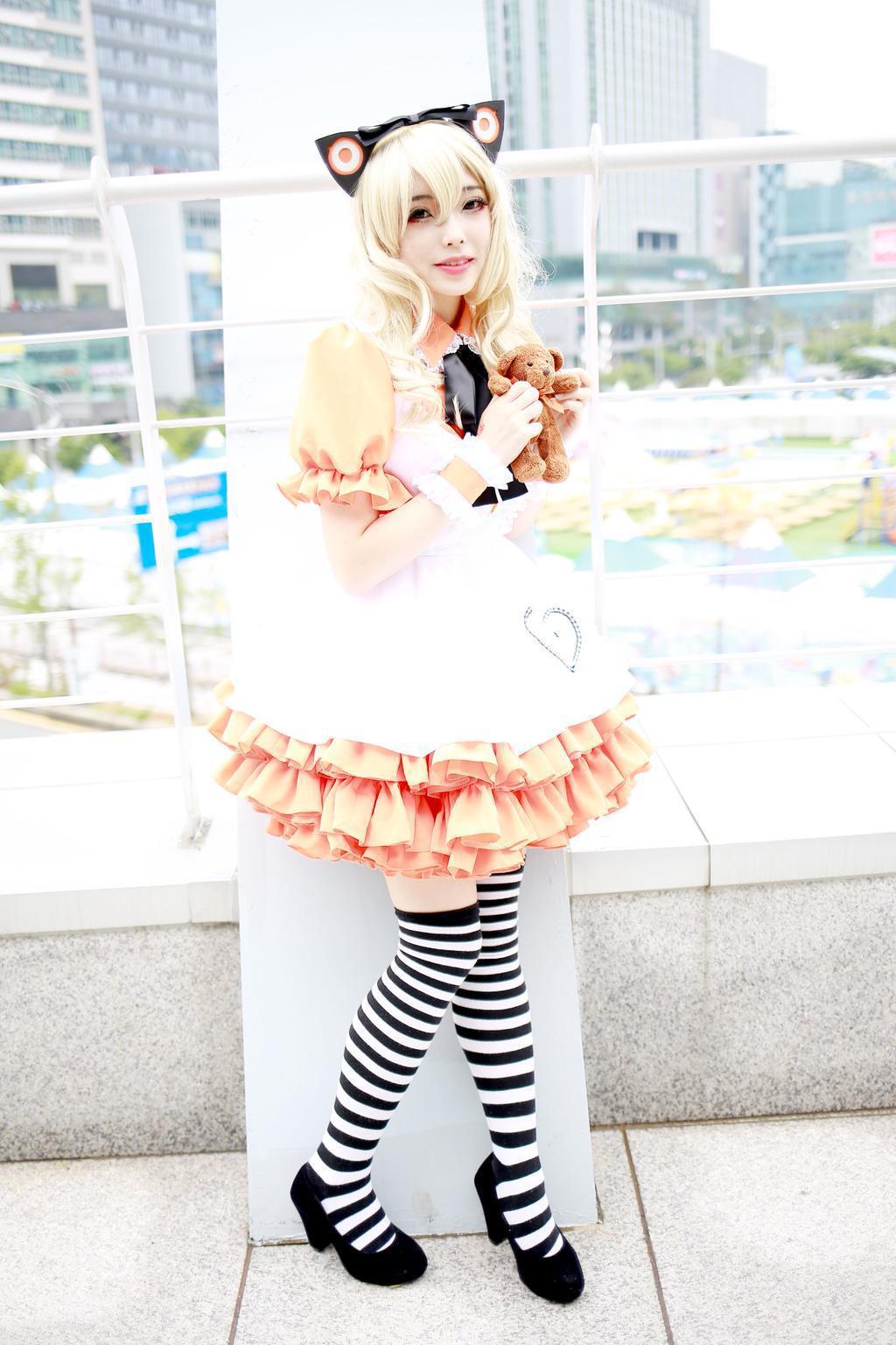 cosplay-soul:  SeeU | VOCALOID 