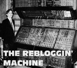 surrealunit:  rebloggin με σύγχυση σου λέει μετα! 