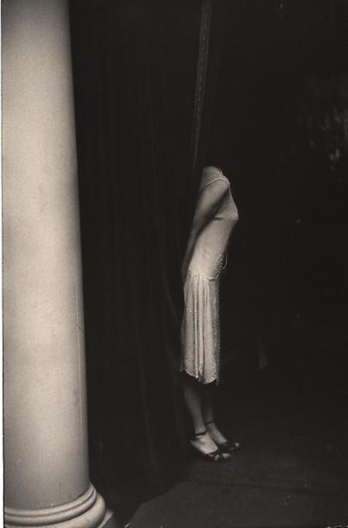 filoflife:  Elliot Erwitt, 1957