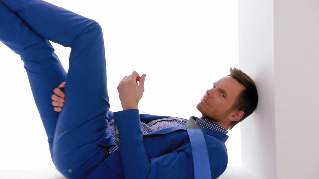 bmoneyworld:  Joel McHale😍😍😍💦 