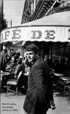 _ Milan Kundera - 1969 _       En cada uno