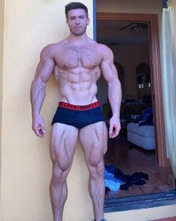 :Fitness model, Adam Charlton