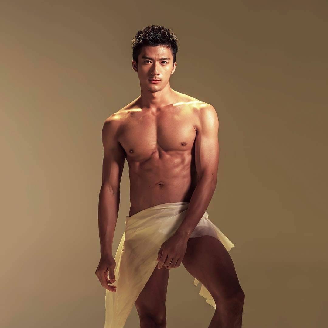 macho-lover: Like man and towel.