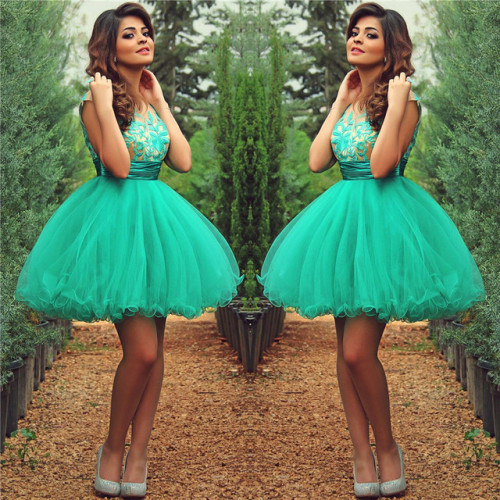 Lovely puffy short party dress, and the color we usually called is jade.Check it here: 2019 homecomi