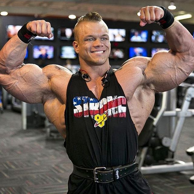 МАККАРВЕР бодибилдер