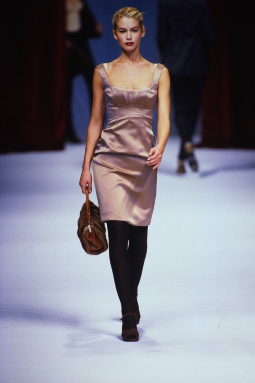 arianavscouture: Valeria Mazza - Dolce&Gabbana Ready-To-Wear Fall/Winter 1996.