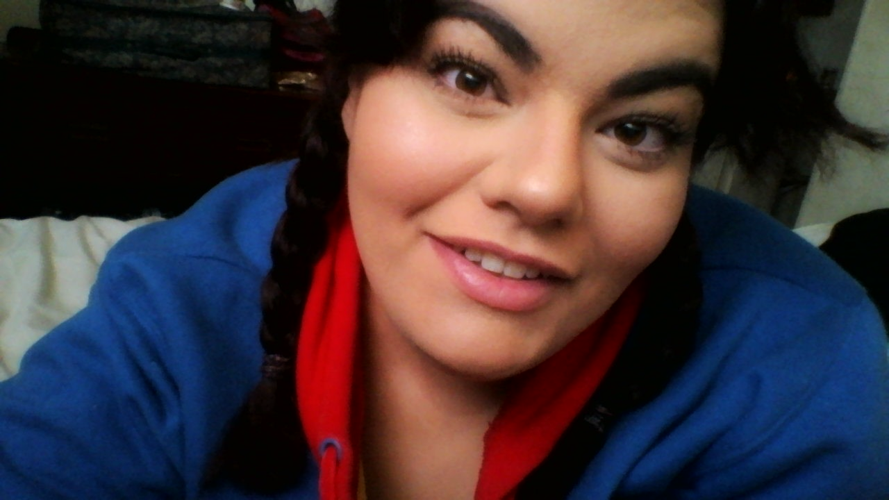 eriiibear:  Before work selfies just because.