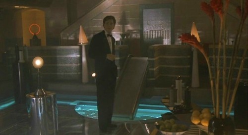 80s-movies-interiors: Someone To Watch Over Me (1987) 