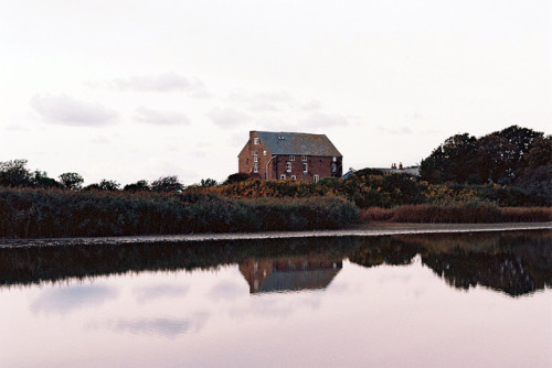 ingelnook:IoW_68_sml by Laura Dempsey on Flickr.