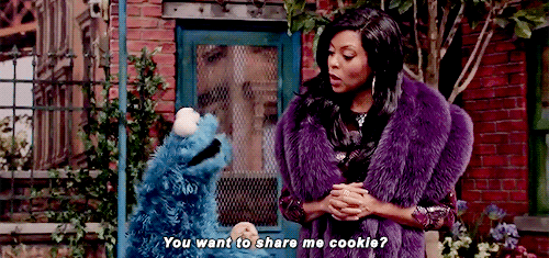 blkjuly-fridaynights:  searchingforsafespaces:  capricious-muse:  LMFAO WAT  Cookie Monster just fell in love lol!  Yooooooooo