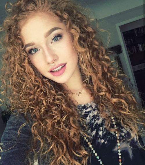 emblu-gingerpeach-gingeroneil: #emblu #gingerpeach #gingeroneil