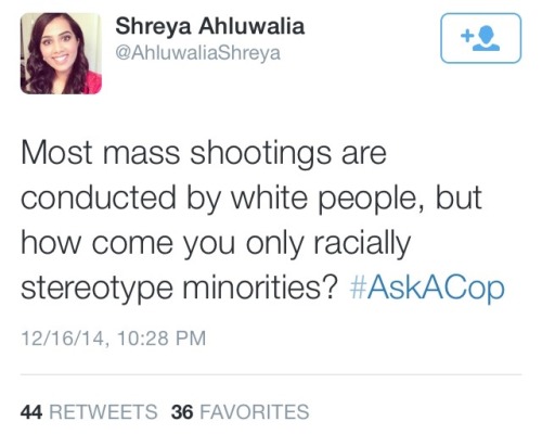 onlyblackgirl:1-ofthecoolkidz:krxs10:damn CNN tried to get #AskACop trending but it backfired comple