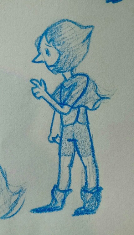nnaotos:  pearl’s sfs design is wonderful but my favourite part is the legwarmers
