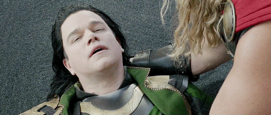 tumblr_p2x3atKfI21uwl6nzo2_540.gif