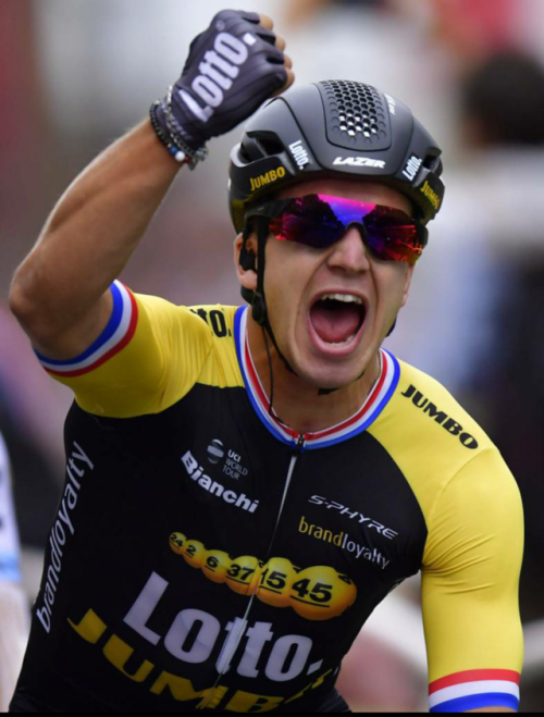 mooiefietsennicebikes:  Groenewegen!!!!!! Winner last stage tdf2017.